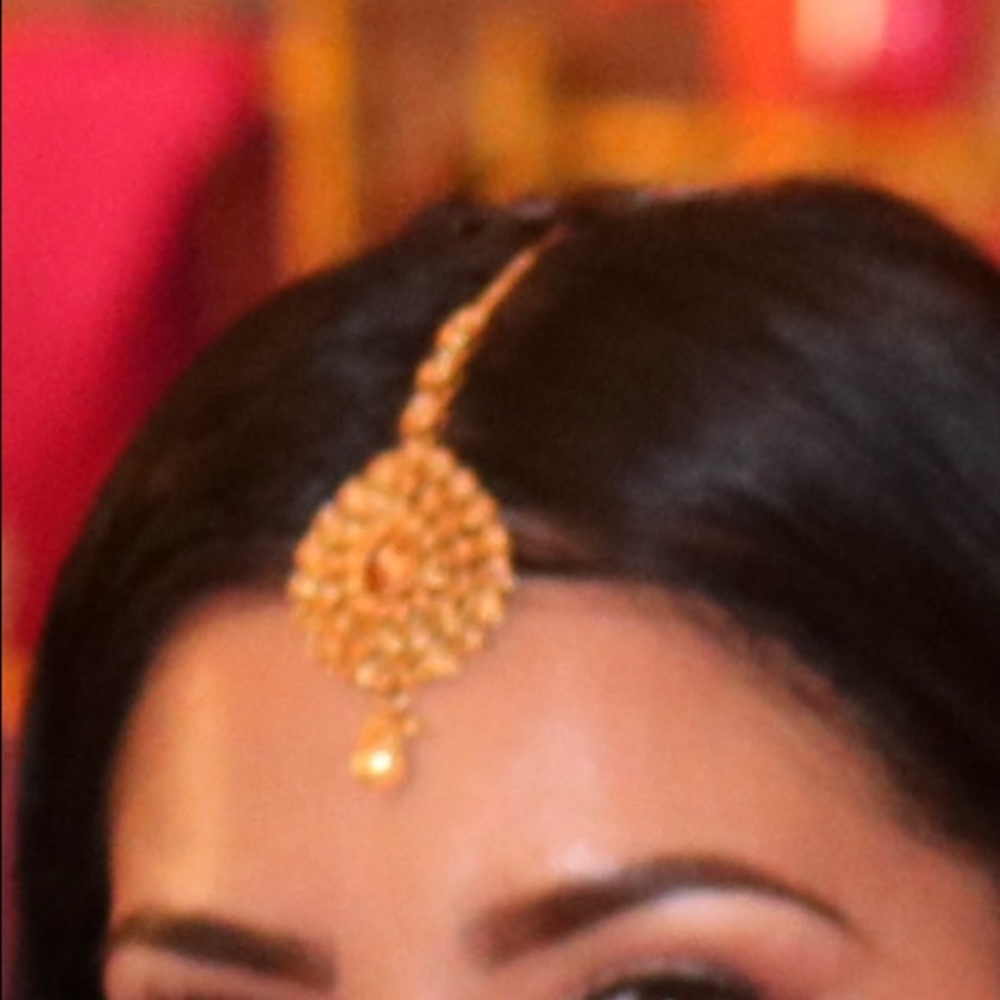 Sari - Picture 3 of 7